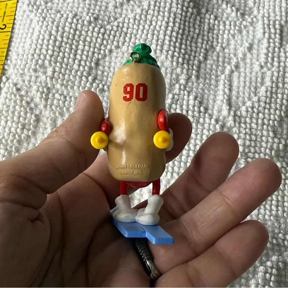 Vintage‎ 1990 Hallmark Keepsake Hot Dogger Skiing Ornament Retro Hot Dog 90s